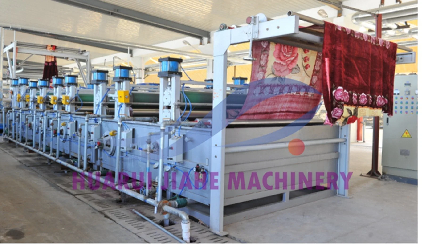 Multi-Tank Frequency Conversion Industrial Washing Machine Textile Printing and Mink Blanket Dyeing Washing Machine with Cylinder Roller