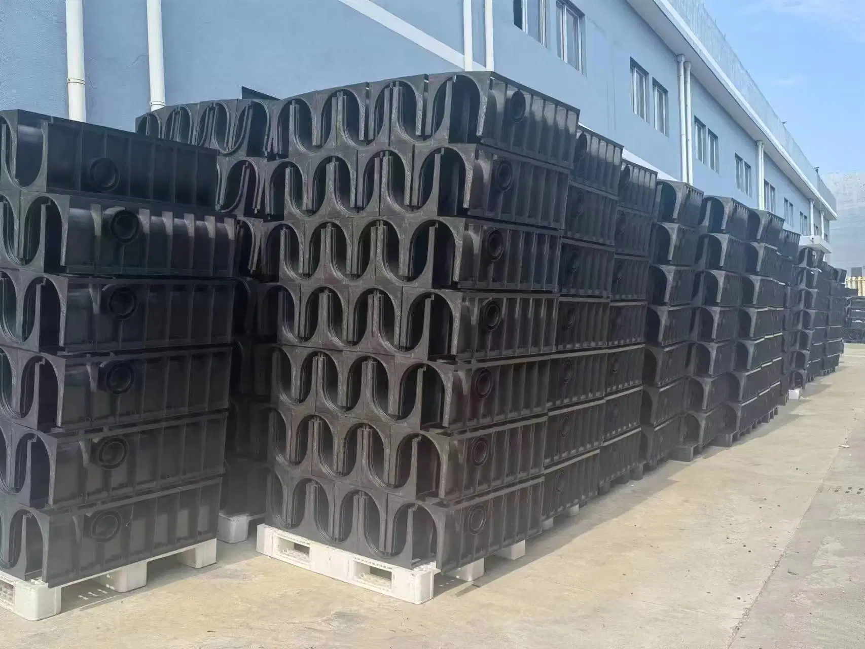 China Hot Sale HDPE drenagem Ditch / água drenagem Canal / chuva Gutter / água de esgoto Canal de drenagem