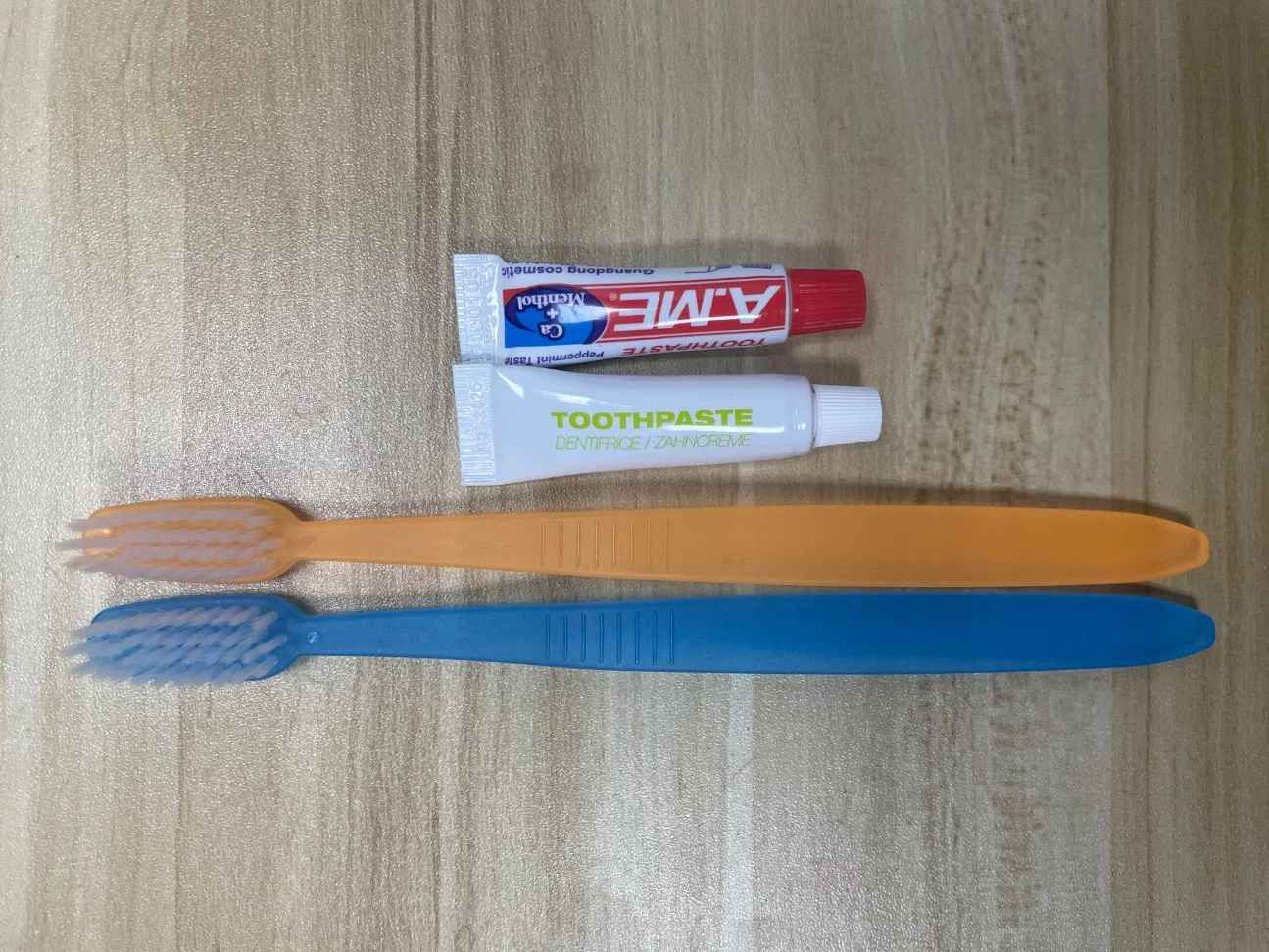 Toothbrush Sets/ Dental Kit/ Travel Hotel Toothbrush Sets Disposable Toothbrush Customized Oral Care Kits