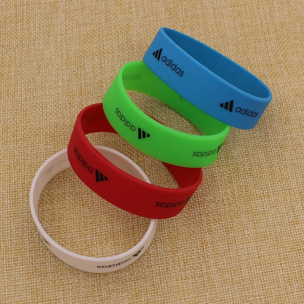 Cheap Custom Colorful Silicone Wristband Promotion Silicone Braclets for Gifts