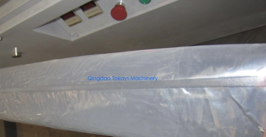 Pillow Vacuum Pressing Packing Machine Cushion Pillow Packaging Sealing Machine with CE