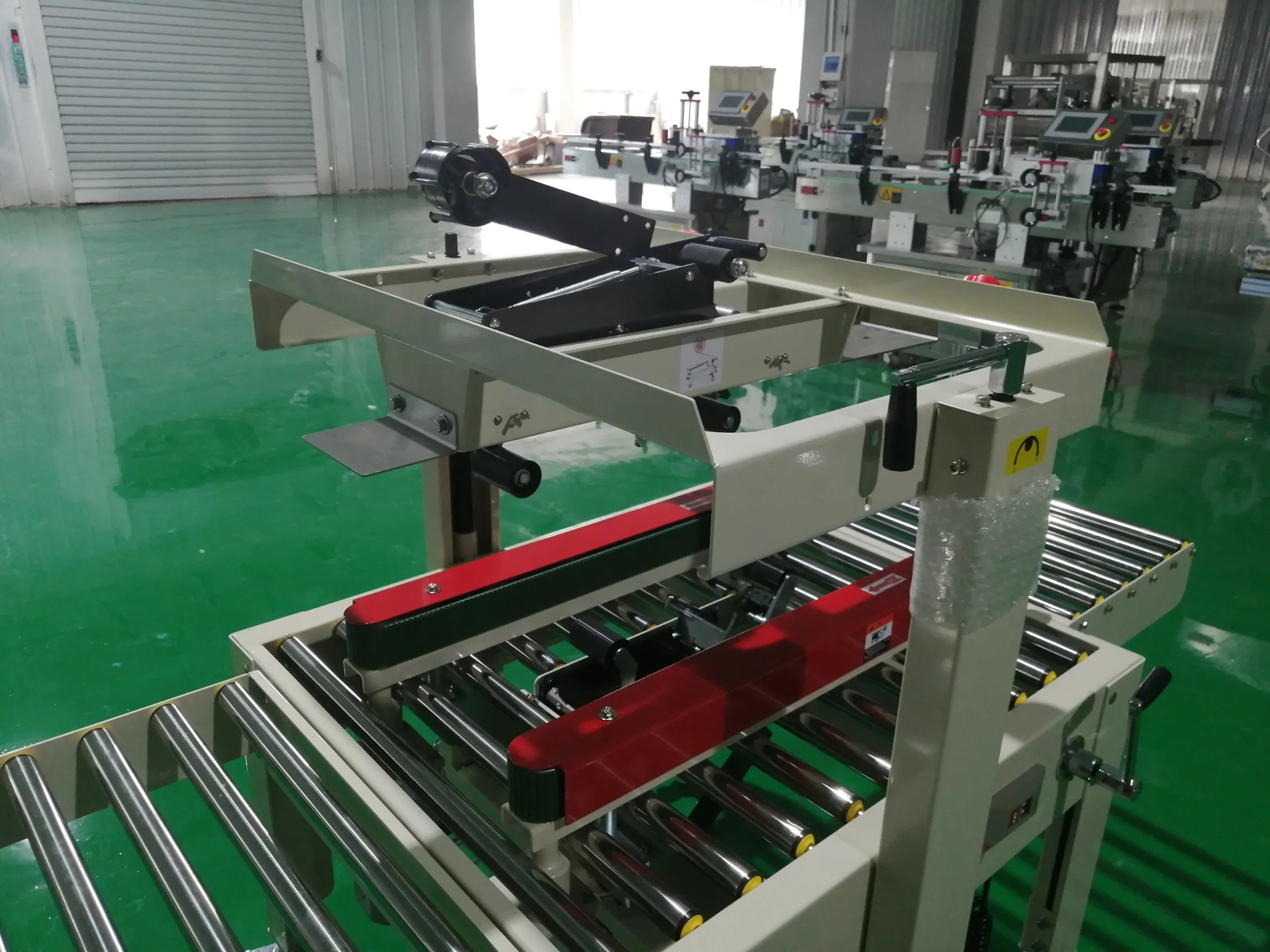 Food Boxes Tape Sealing Packing Sealer Machine