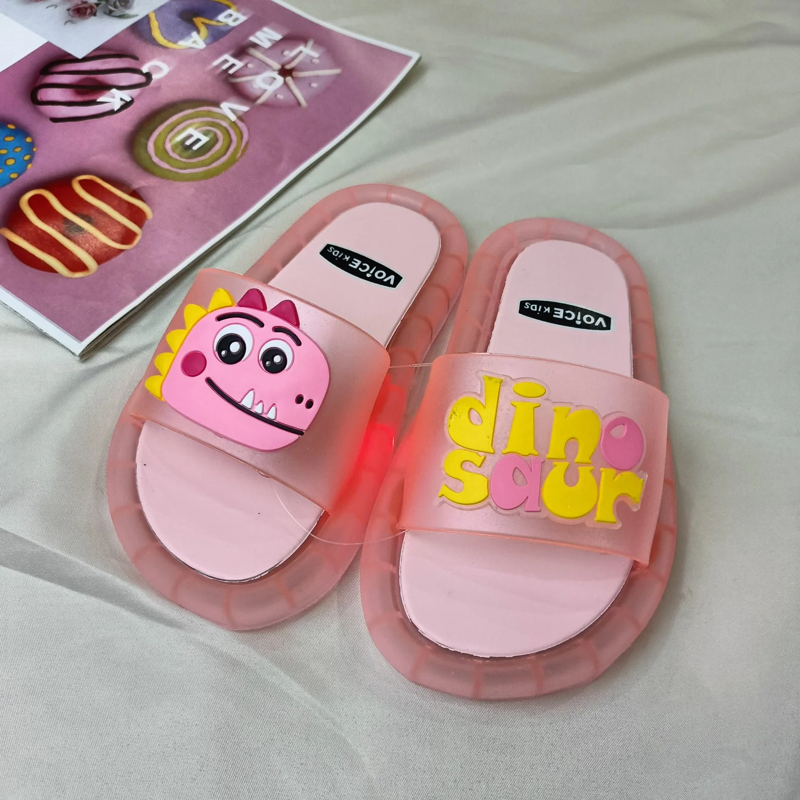 Black Color Best Sale Slippers for Kids Lighting Slippers for Boy Home Outdoor Comfortable Shoes