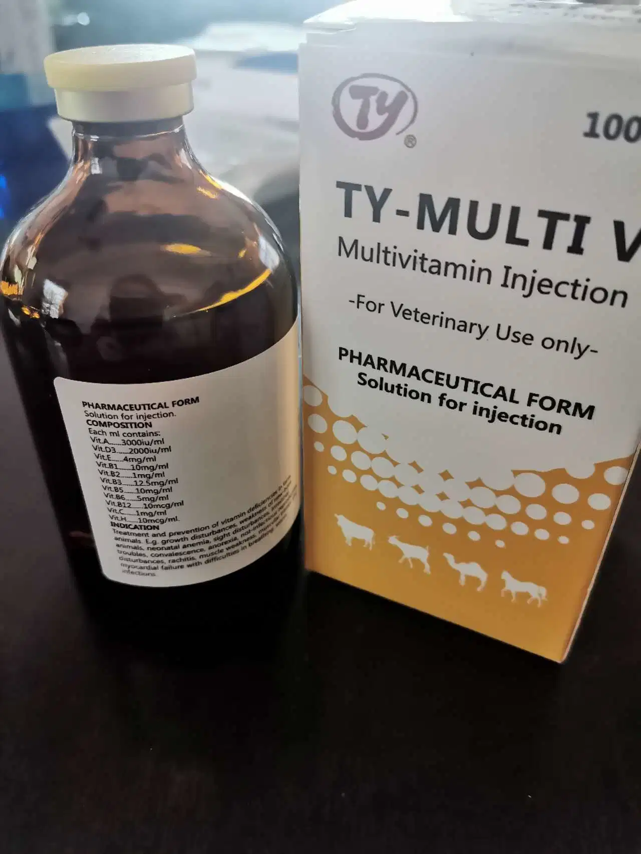 Inyección de multivvitamínico para Veterinaria