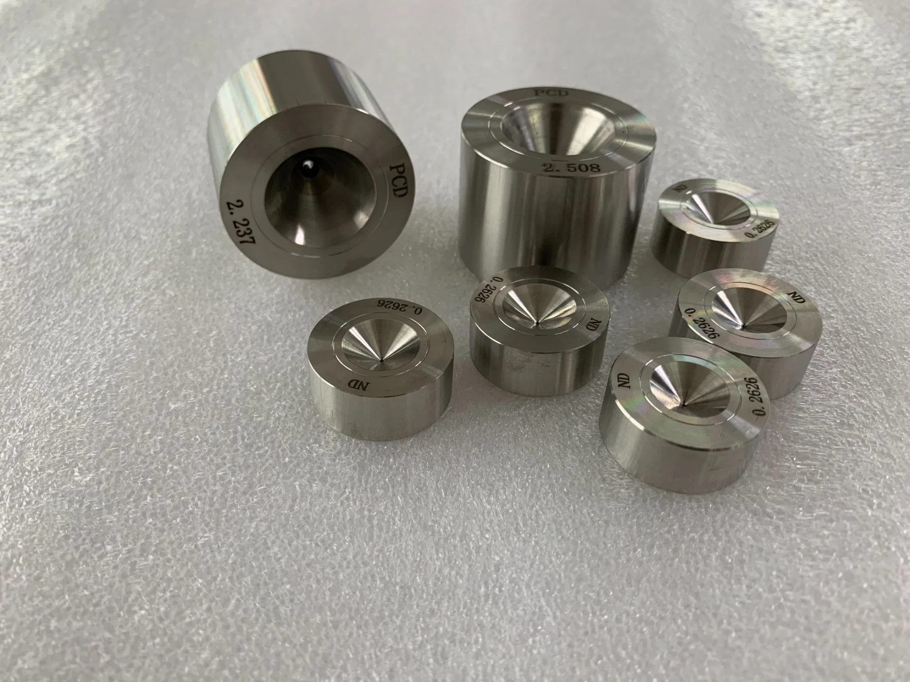 PCD Machine Tool Diamond Wire Drawing ND and PCD Dies for Copper Wire