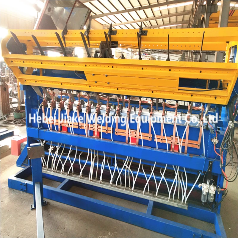 Beton Concrete Mesh Construction Welded Steel Wire Mesh Making Machine in Roll