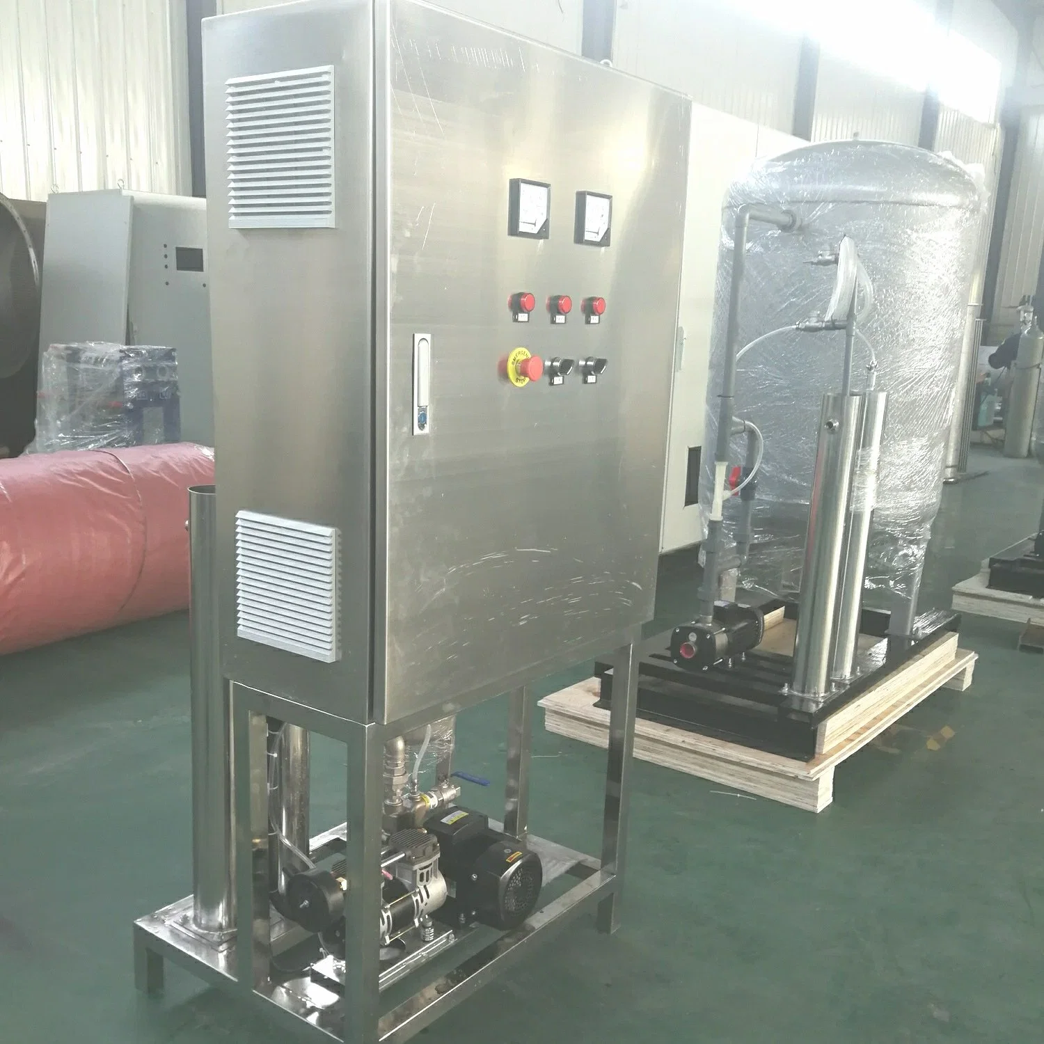 Top Quality Commercial Water -Cooled Type 1-5 M3/H High Cencentration Ozone Machine for Aquaculture and Semiconductor Industry