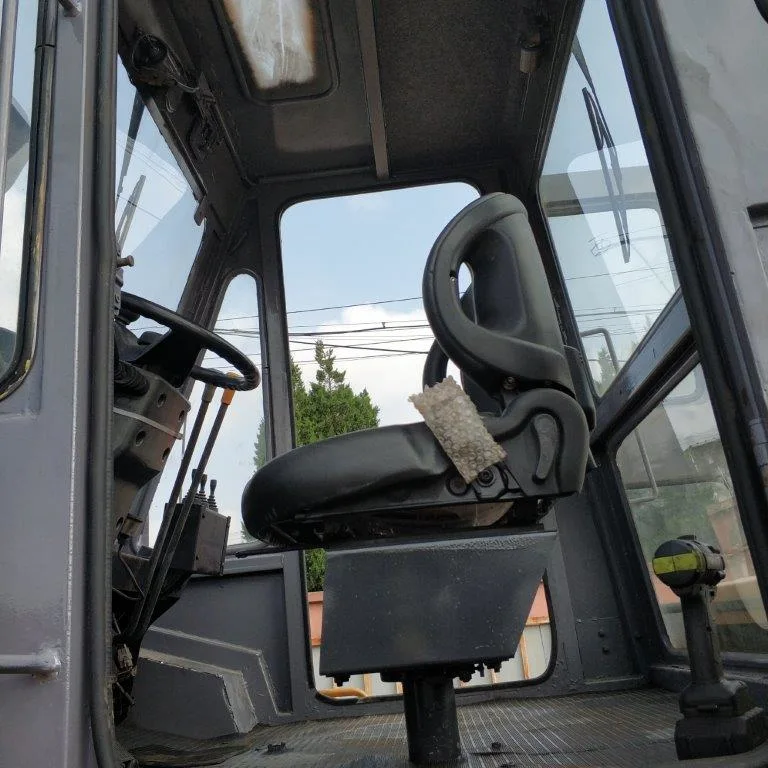 Chariot élévateur utilisé TCM FD230 en bon état