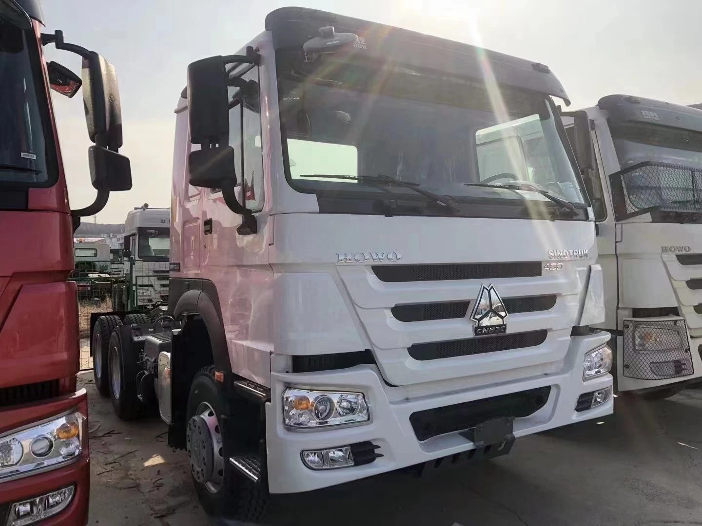 2023 New Sinotruck Haohan Head 6X4 10wheels 400HP HOWO Tractor Trucks