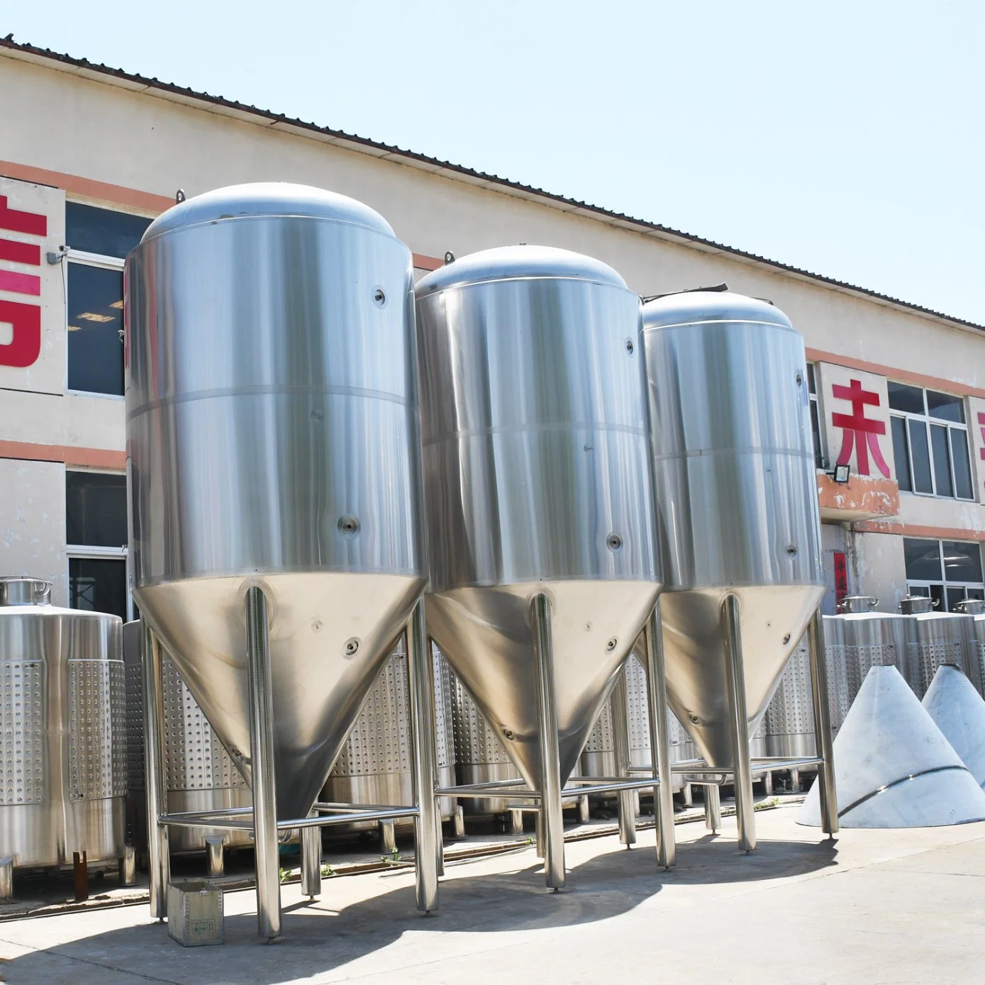 8000L Stainless Steel Beer Fermenter Conical Fermentation Tank for Brewery