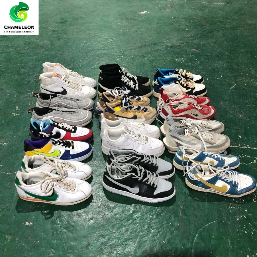 Die Beliebtesten Sportschuhe Meistverkaufte Mixed Brand Verwendet Sneakers