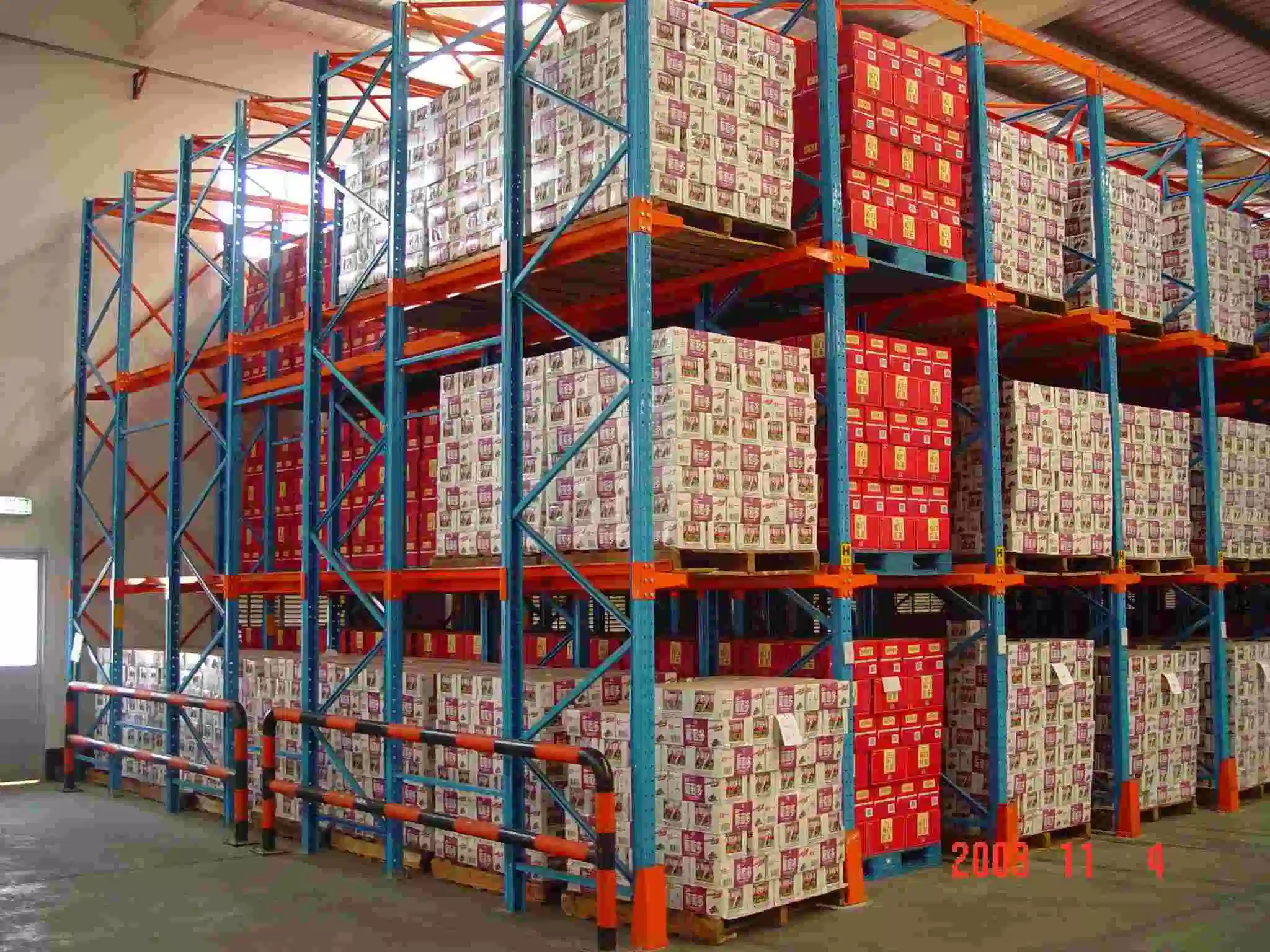 Cantilever Beam Upright Pallet Racking Warehouse Storage Rack Use Cold Room Steel Heavy Duty Drive in Racking System