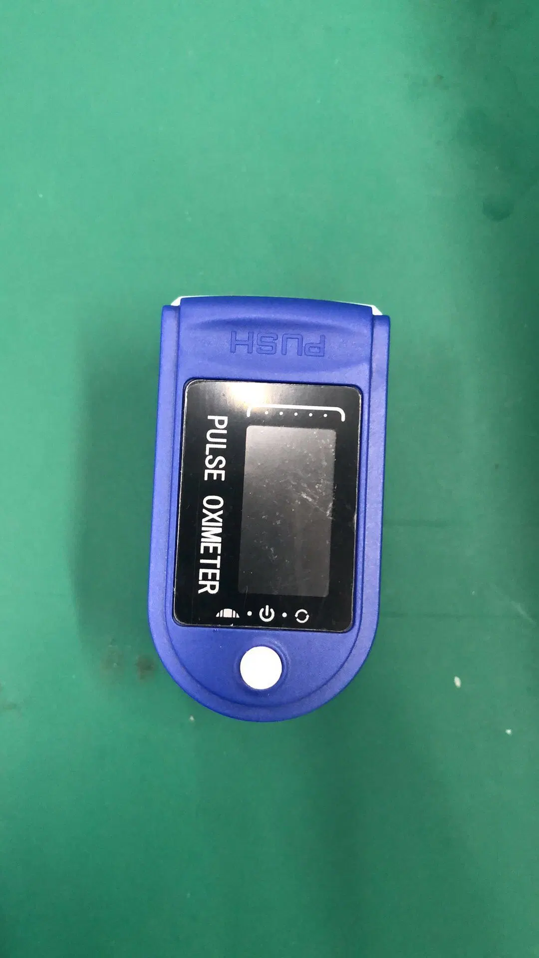 Nice Quality Colorful OLED Digital Medical Fingertip Pulse Oximeter Hot Sale Products