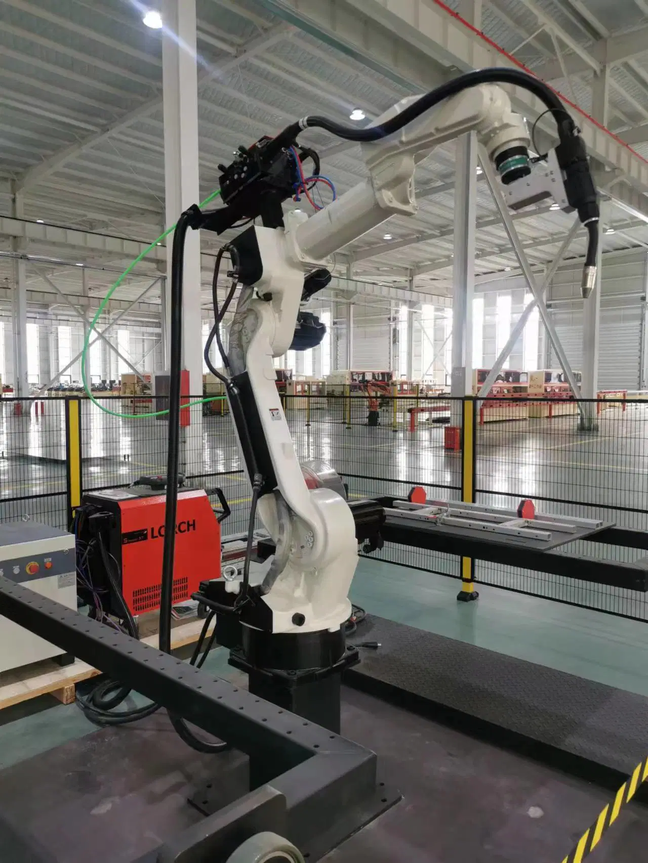 Robot de transporte de soldadura China Jinshi