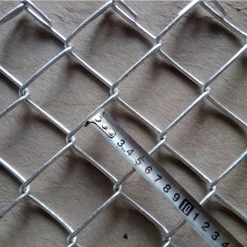 Electro/Hot Dipped Galvanized Diamond Wire Mesh Fence/Chain Link Wire Fence 2m X 15m Per Roll Mesh