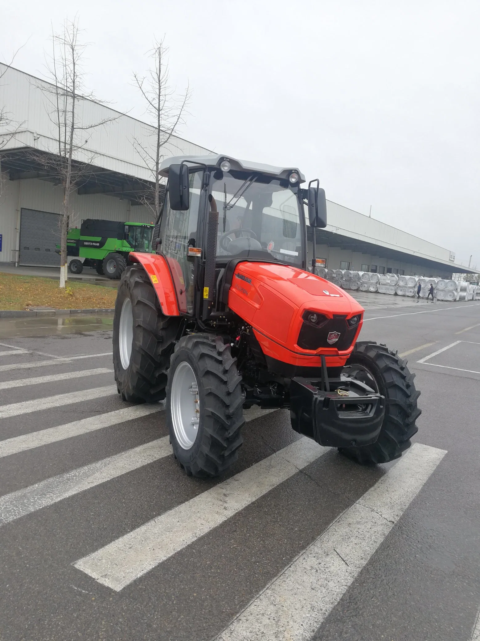 Deutz-Fahr Tractor 4WD Rops Diesel Engine Agricultural Farm Tractor