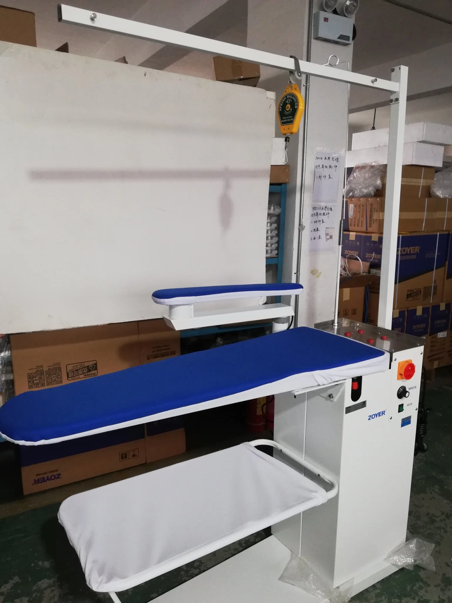 Zy-Tdz-Q3 Zoyer U Shape Vacuum Ironing Table for Garment