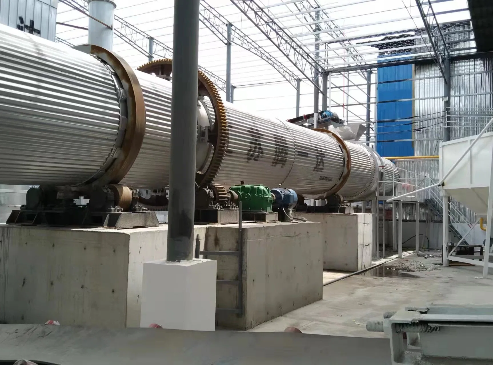 China Top Rotary Drying Machine Sludge Slurry Silt Sewage Slag Tube Rotary Drum Dryer