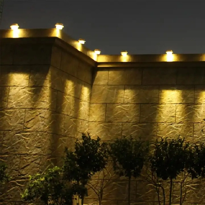Lampe à induction solaire de terrasse étanche à LED d'extérieur haute luminosité Éclairage d'escalier pour le chemin de patio Fence Yard