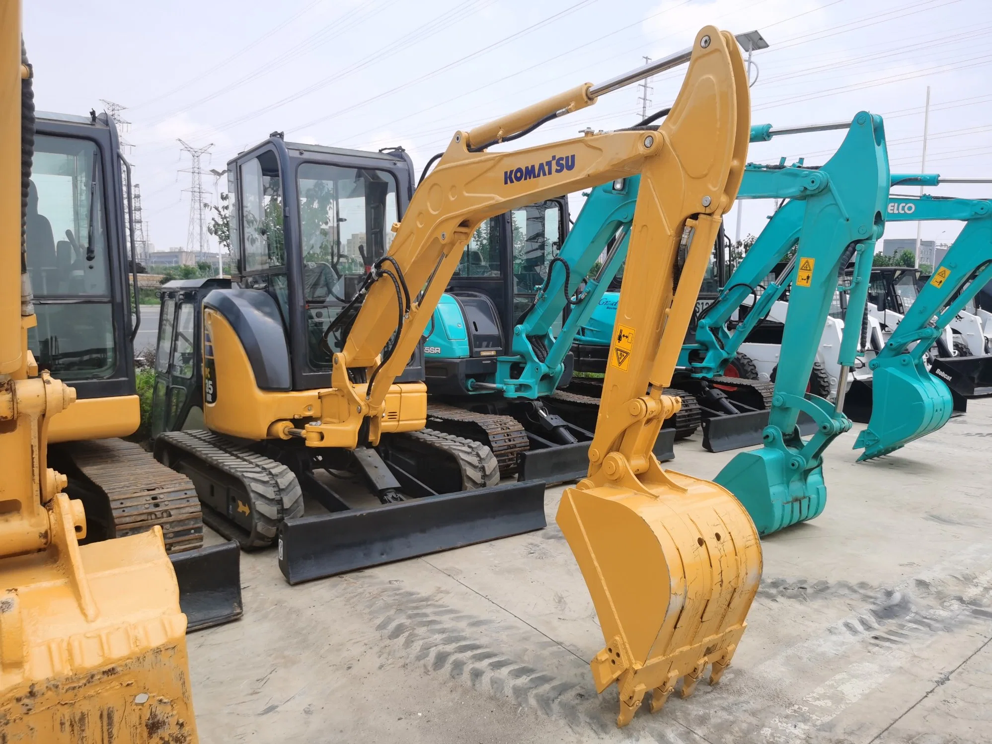 Secondhand Excavator Used Komatsu PC35mr with Good Condition and Reasonable Price for Sale