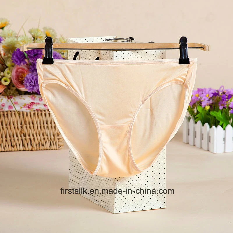 Oeko Tex 100 Certificate High quality/High cost performance  100%Silk Short Underwear for Woman Fashion