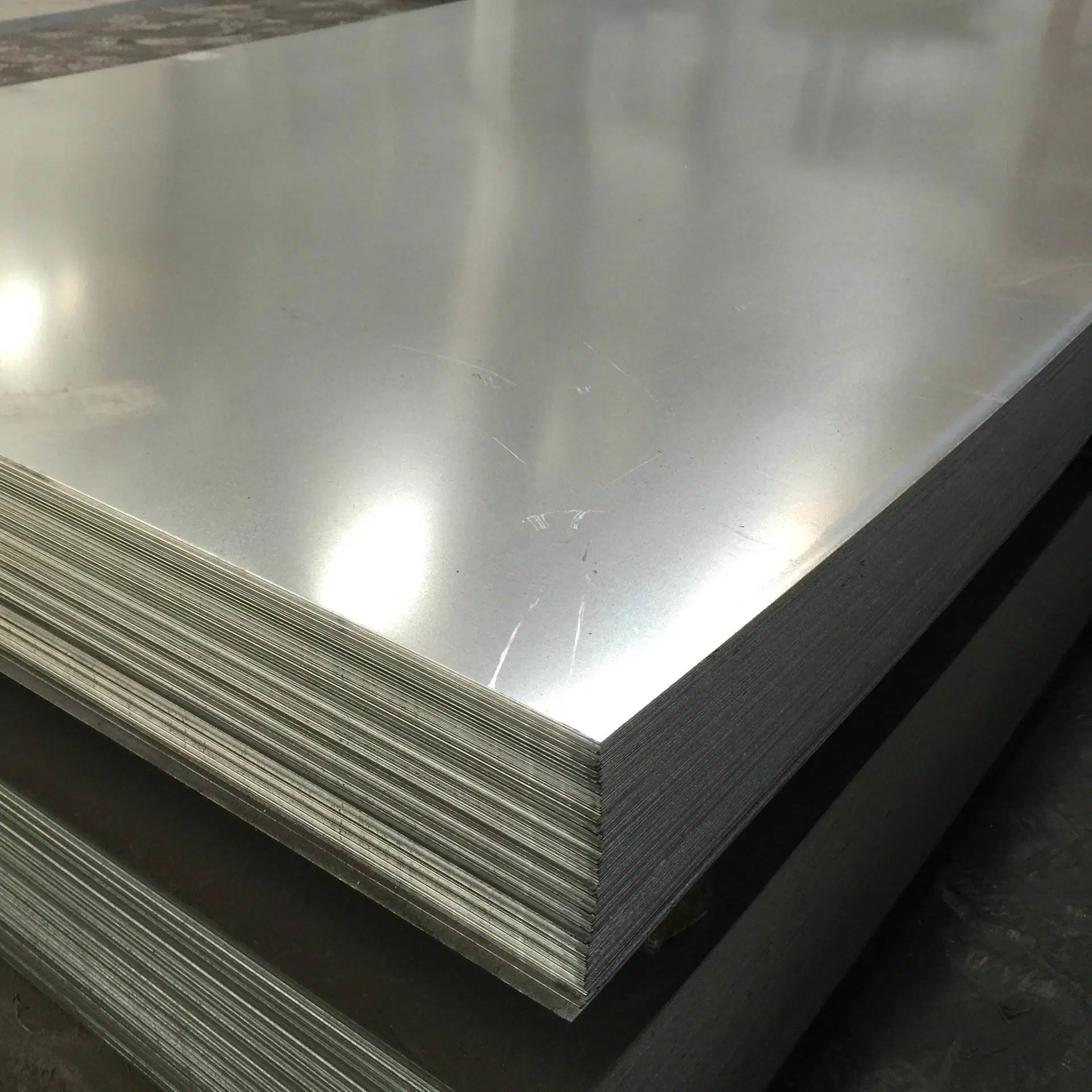 Color Coated Galvanized Steel Corrugated Roofing Sheet as Ral 3002 ASTM A527 A526 G90 Z275 Tin Zinc Plate