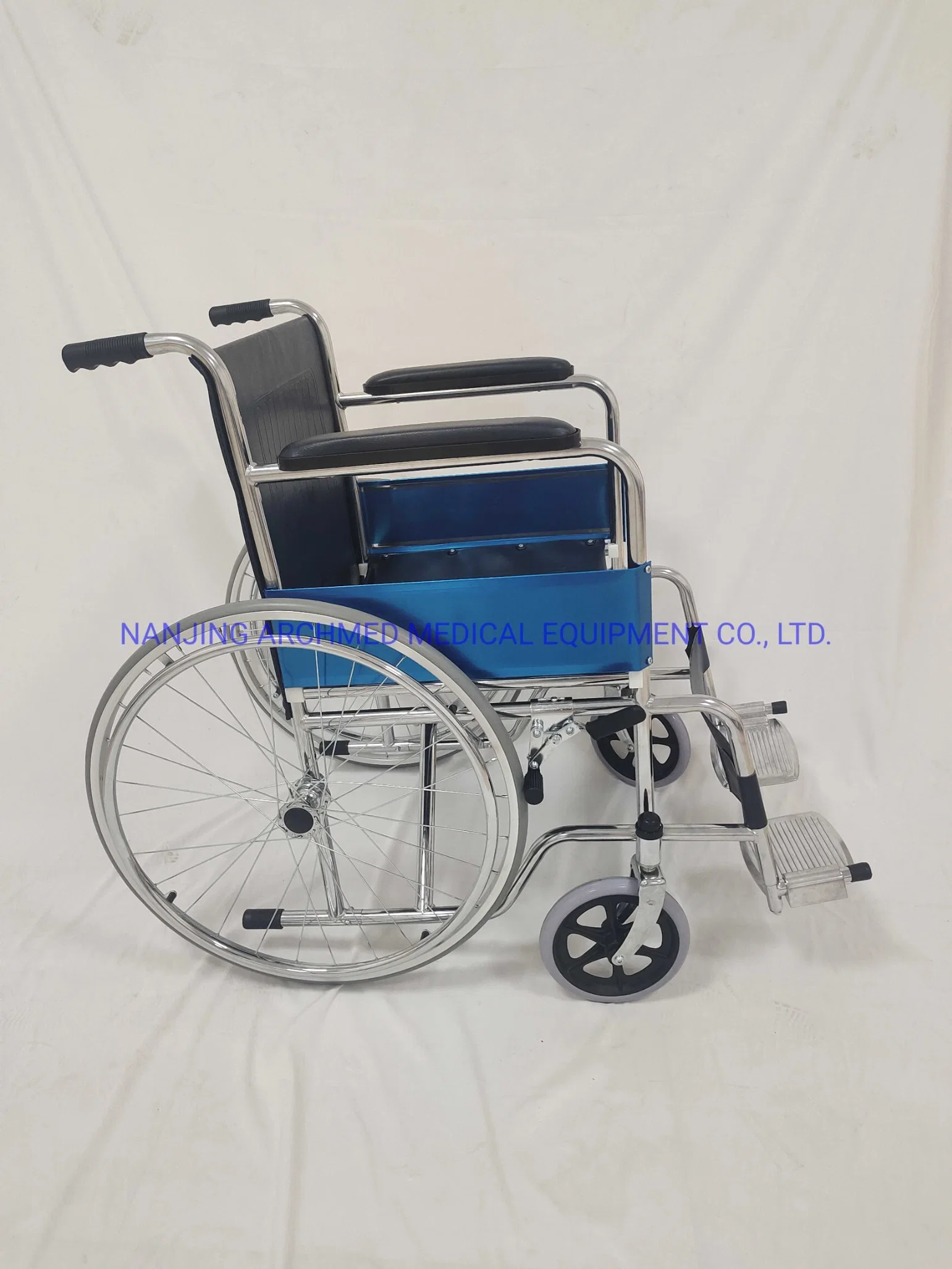 Medical Equipment Folding Manual Wheelchair for Disabled and Elderly