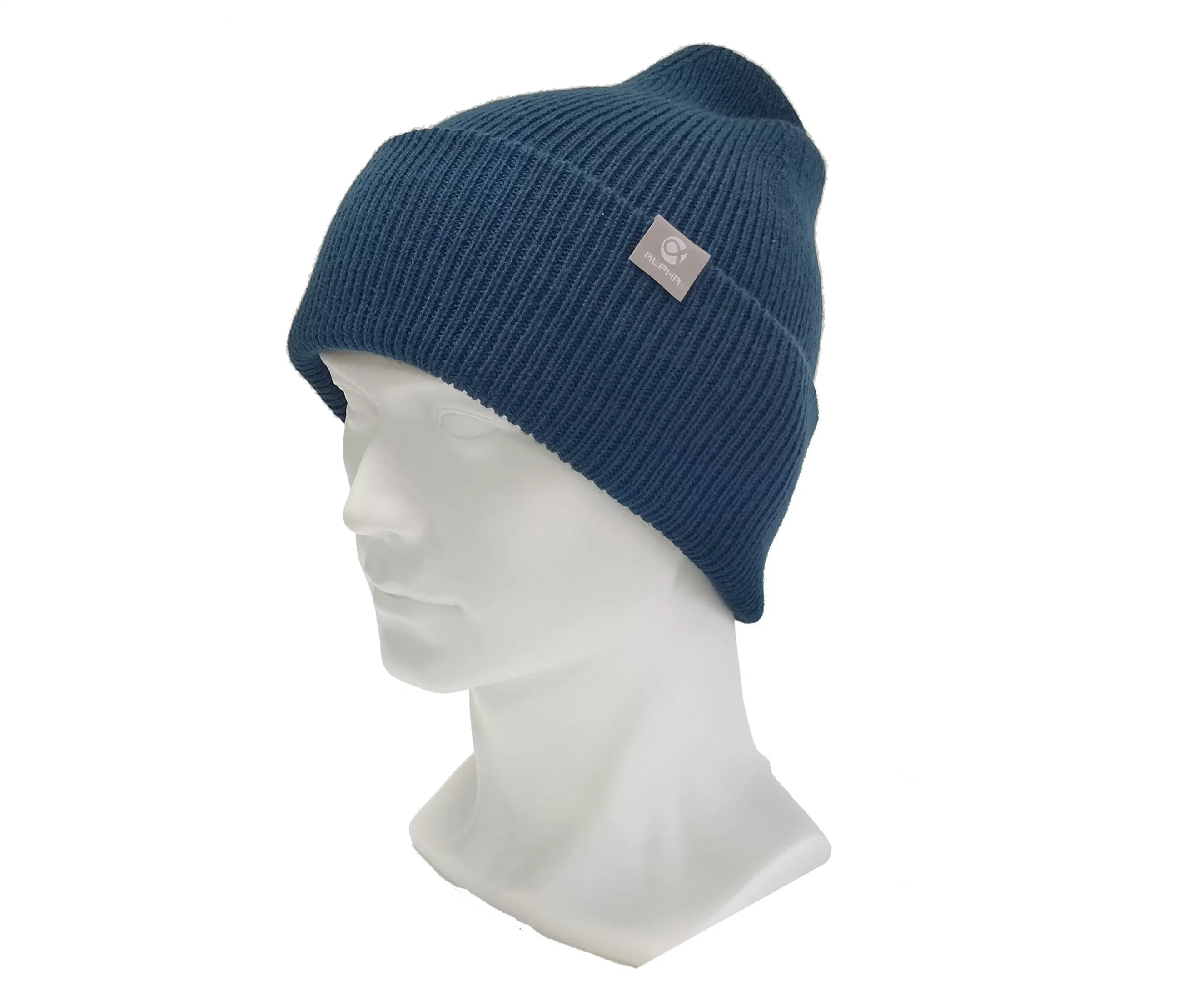 Nouveau bonnet à revers de mode avec logo tissé pour l'hiver.