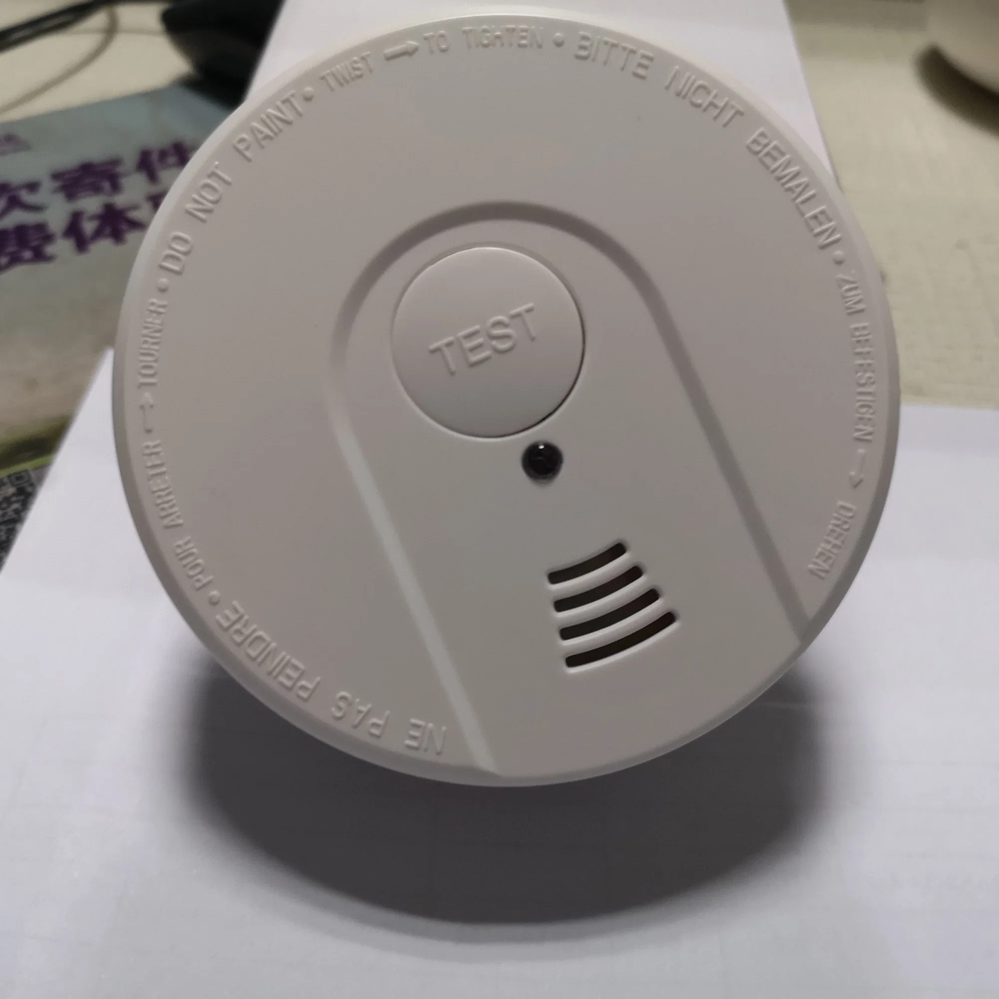 Lpcb Certified Alone Battery Smoke Detector High quality/High cost performance  Portable Voice Fire Detector