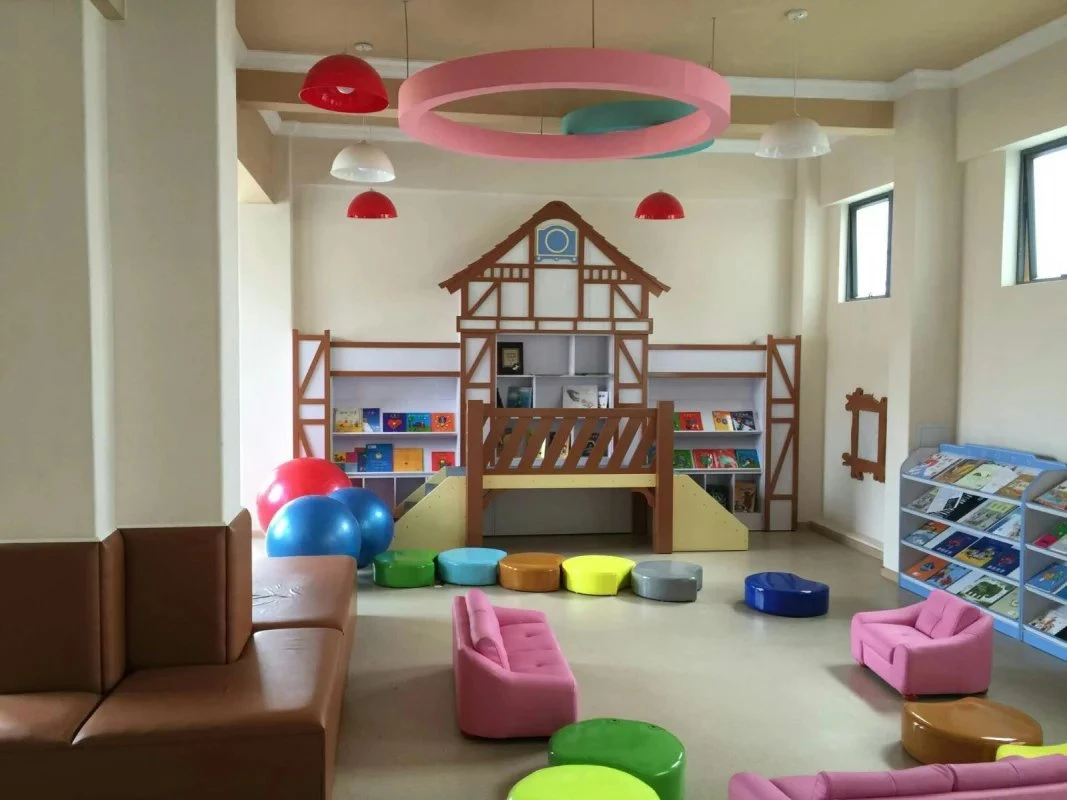 Children Playground Furniture, Kids Furniture, Preschool and Kindergarten Day Care Center Sofa, Home Living Room Sofa Furniture, Nursery Baby Furniture