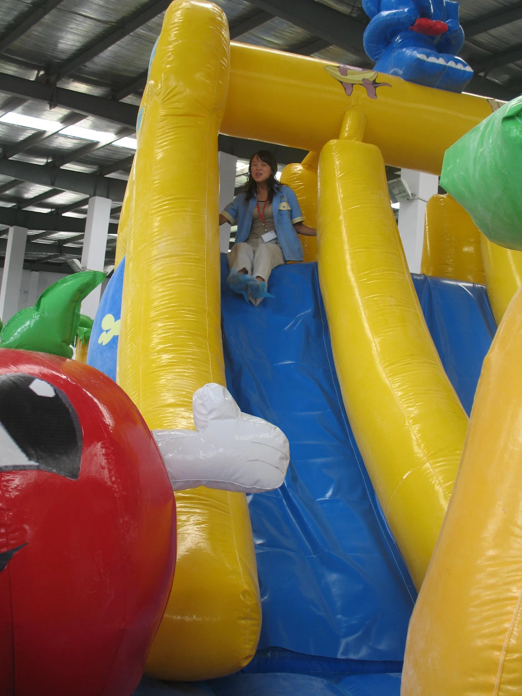 Newest Inflatable Giant Fruit Castle Bouncer for Children Playground