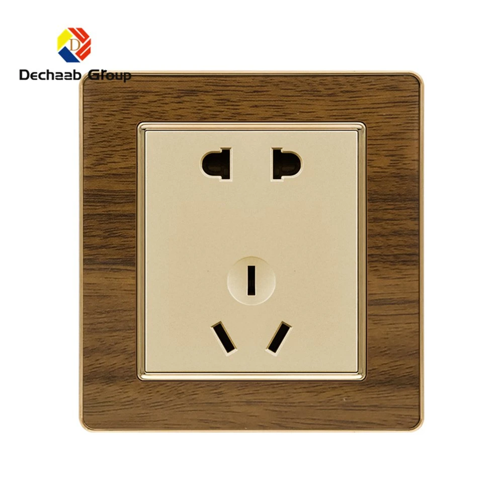 16A Rated Current Ordinary Wall Socket for Business or Industry