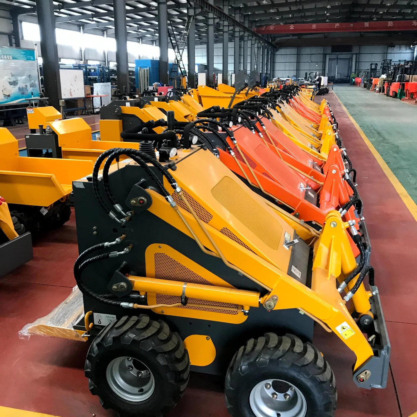 Original Factory Directly Sale Hydraulic Mini Hydraulic Track /Wheeled Skid Steer Loader