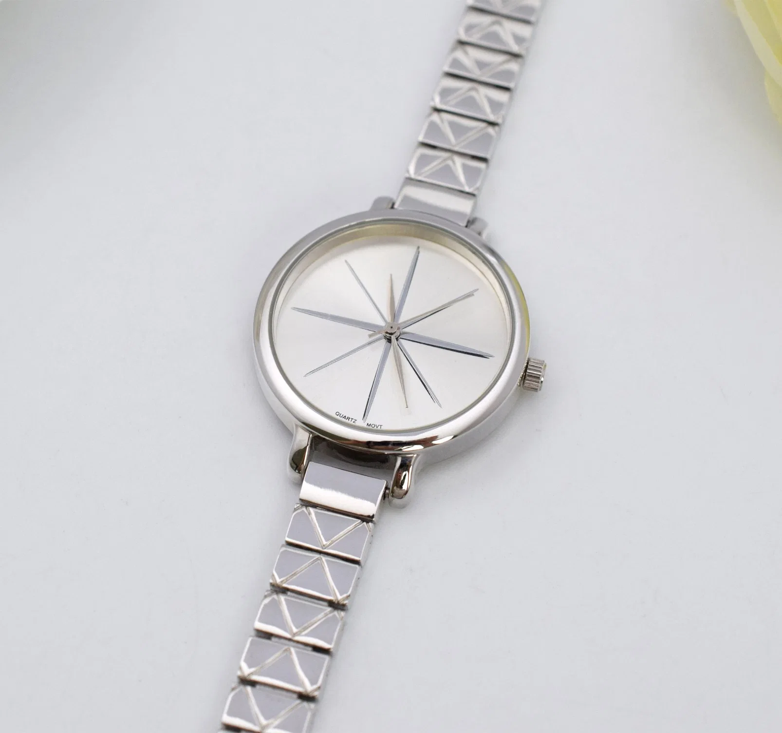 Customized Metal Watch Alloy Wrist Watch Lady Classic Watch Promotion Gift Watch