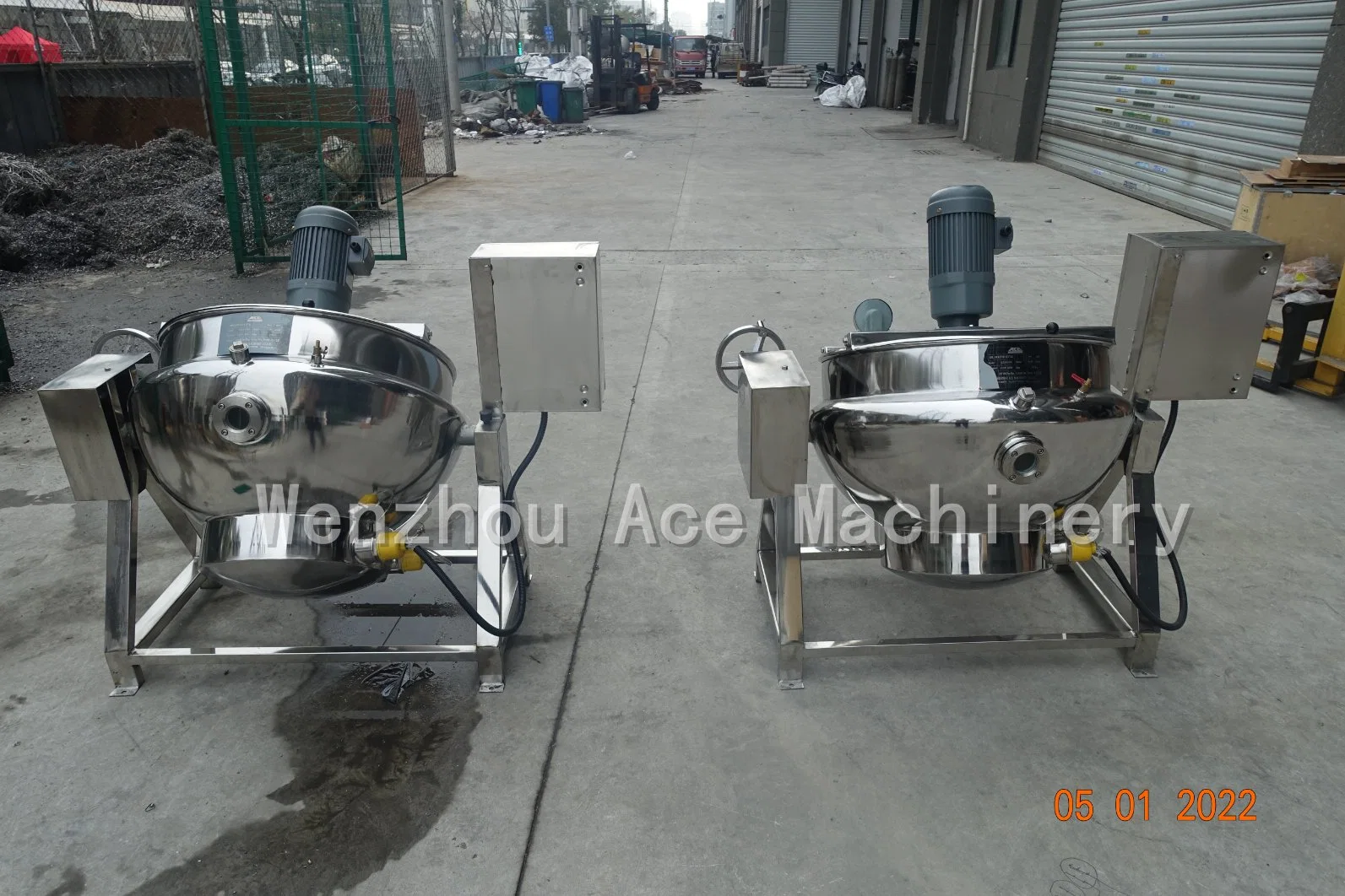 Factory Price Food Processing Tilting Heated Jacket Kettle Dates / Corn Syrup Making Machine with Mixer