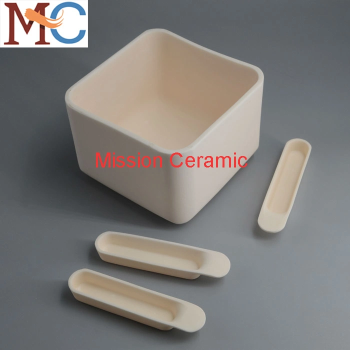 Heat Resistance Melting 99.7% Al2O3 Alumina Square Crucible