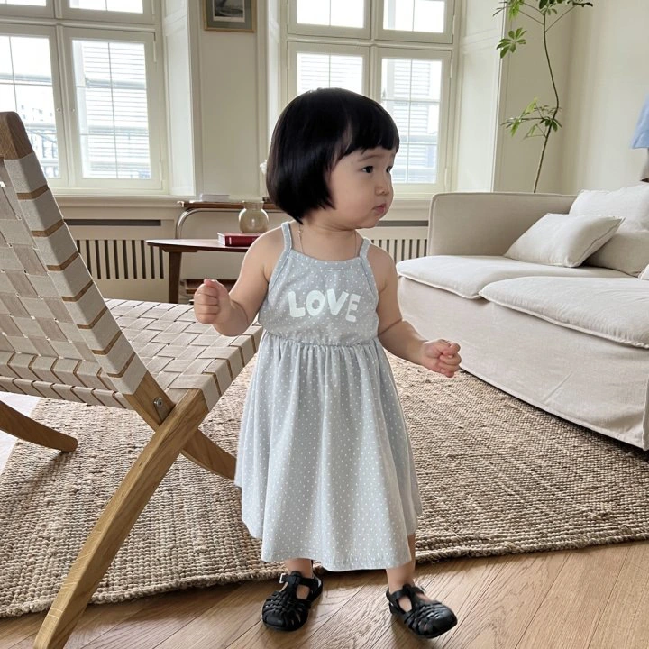 Girls Summer Dress Baby Fashion Letter Wave DOT Princess Suspender Skirt