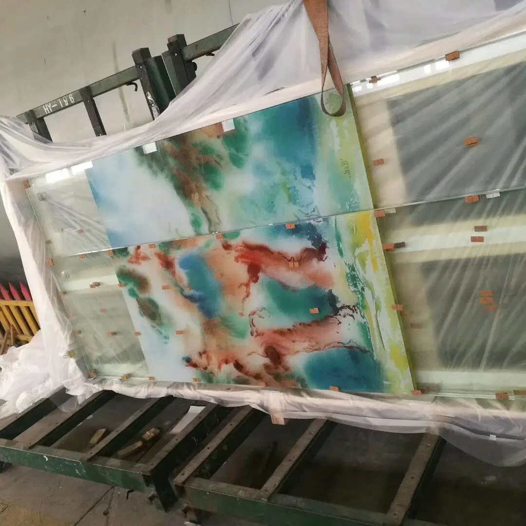 Cheap Price Good Quality Silk Screen Printing 3D Digital Print Glass with En12150 Certificate