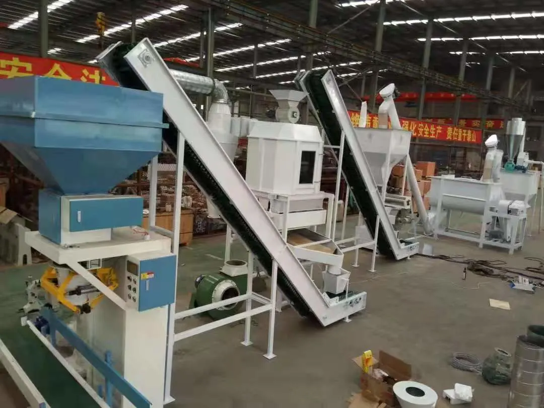 Romania 600-800kg/H Biomass Flat Die Wood Pellet Machine Making Price Wood Pellet Mill Plant Wood Pellet Making Machine for Sale