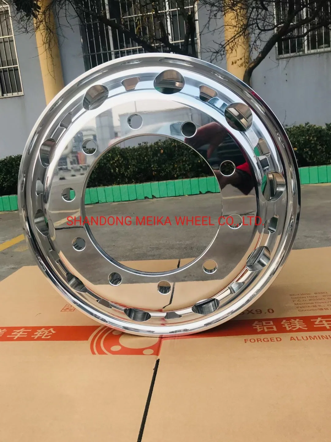 High Quality Aluminum Wheel 22.5X8.25 Truck Wheel Rim