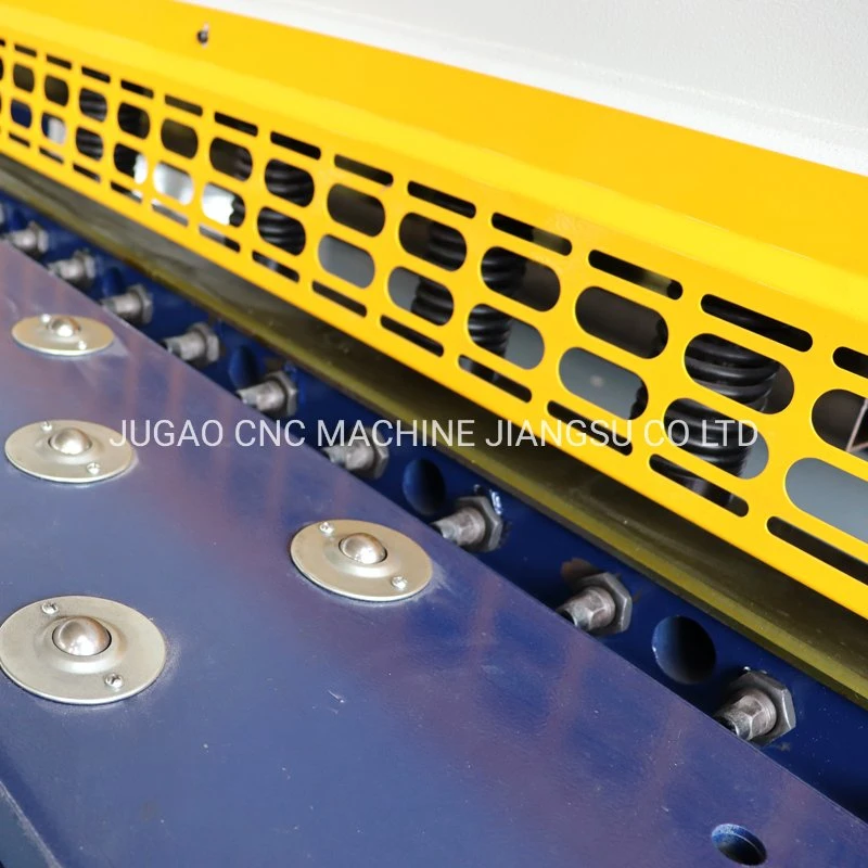 Jugao Hydraulic Metal CNC Swing Beam Shearing Machinery Iron Plate Cutting Machine