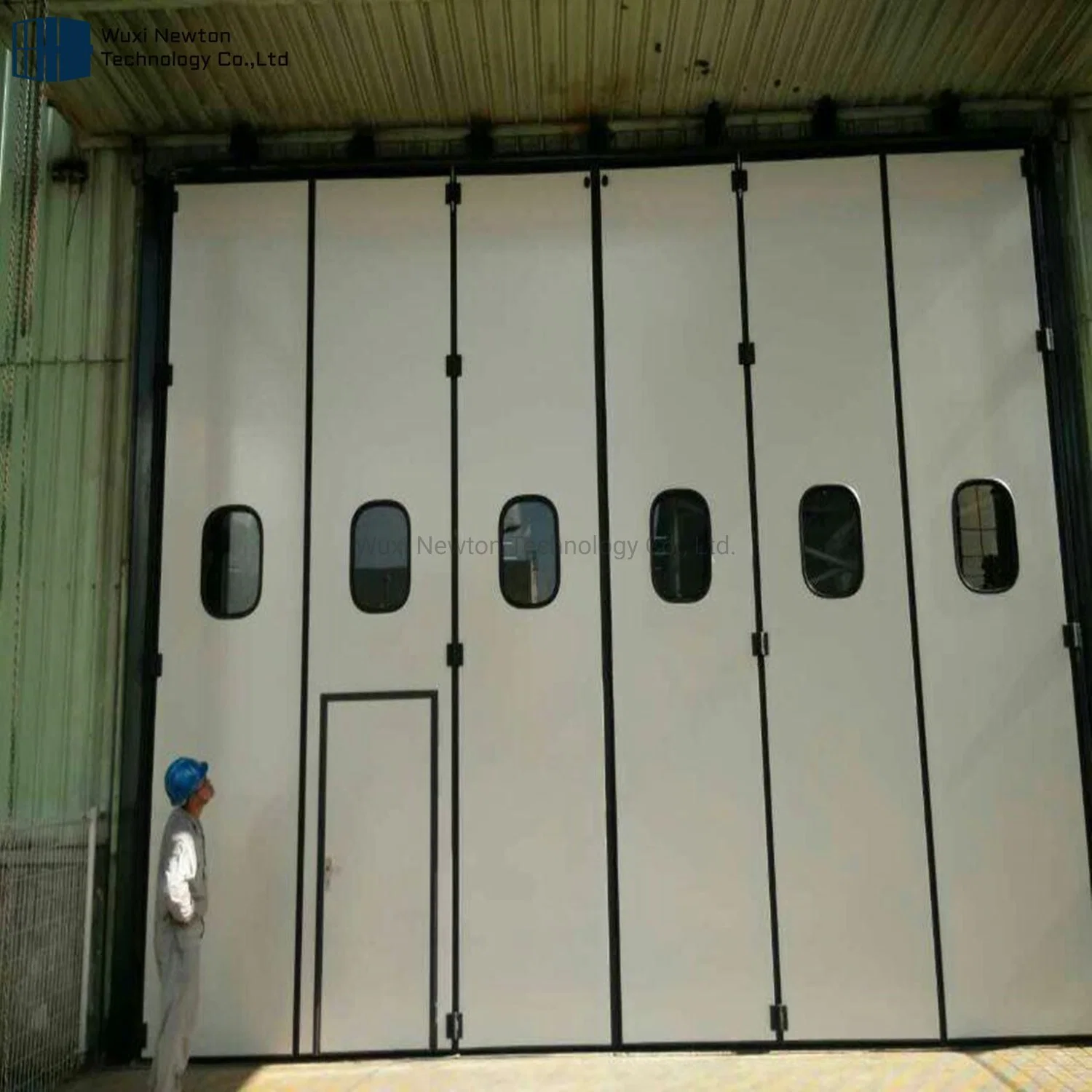 Puerta plegable industrial de aluminio con acordeón automático de seguridad comercial