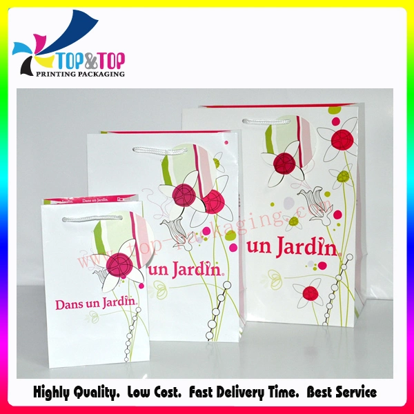 Customized Luxury Folding Cosmetic Gift Packaging Paper Bags Factory Price