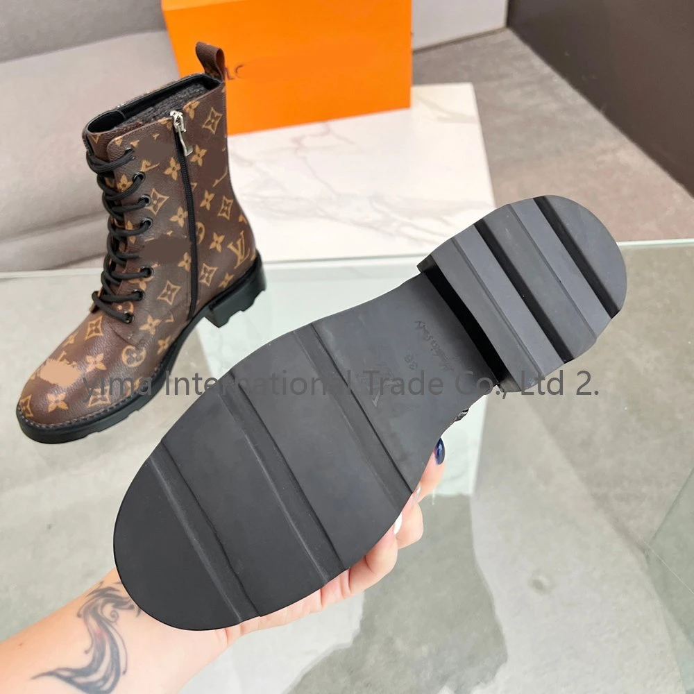 Chaussures de marque pour l'automne tôt Chaussures pour femmes chaussures mode cuir pour femmes Chaussures S Chaussures l'; Chaussures V