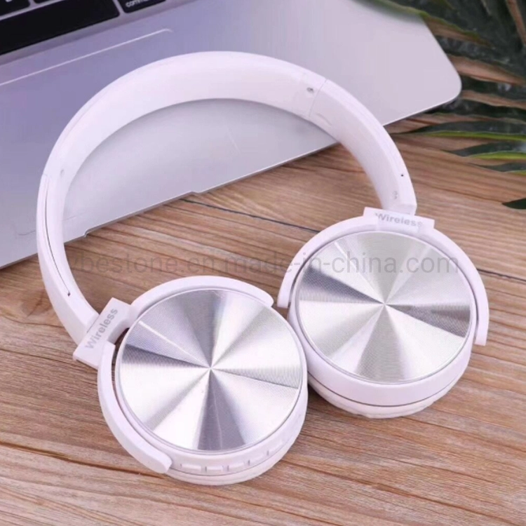 Bajo precio de fábrica de China Bt 5.0 Graves potentes Juego de auriculares inalámbricos Bluetooth del teléfono móvil de tarjeta TF de la ayuda de auriculares equipo