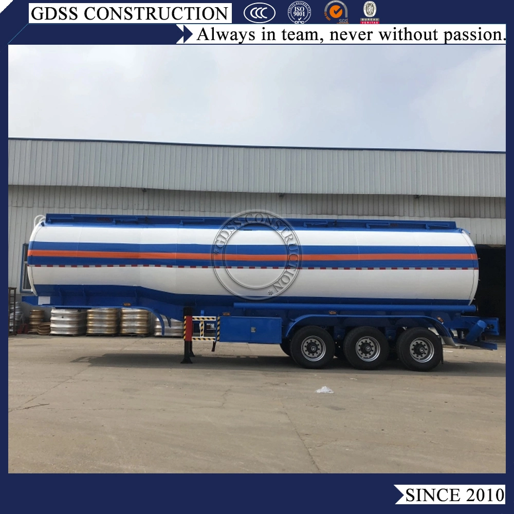 Transport Water Farm Use Three Axles Flotation Tyres Tanker Semi Truck Trailer