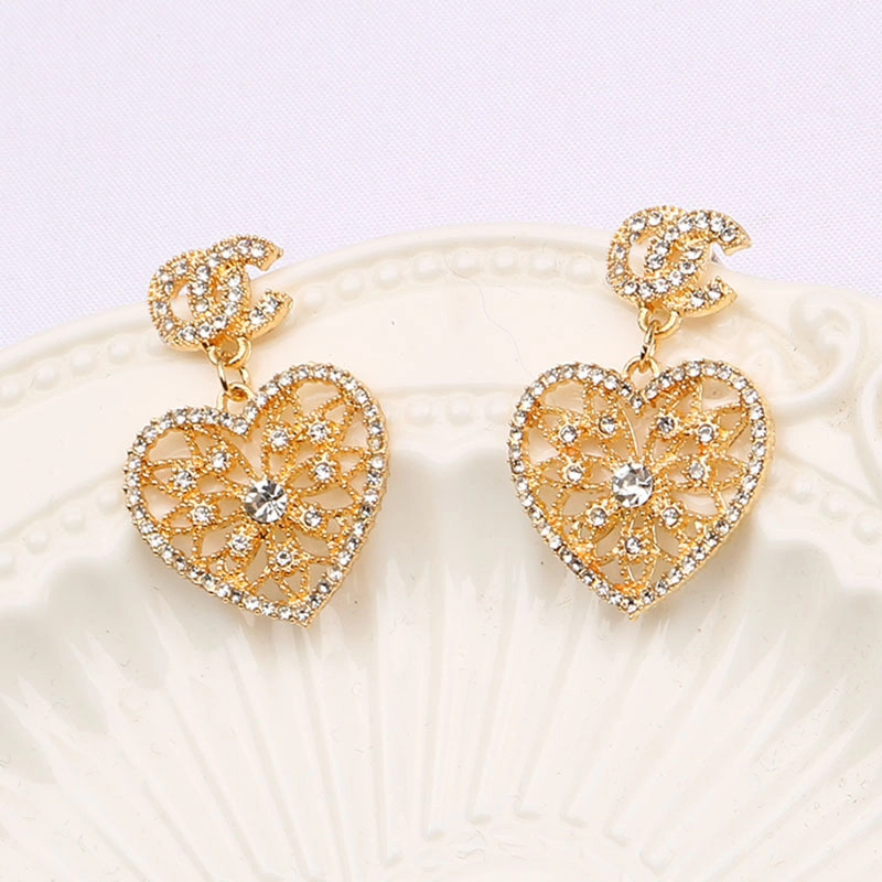 Wholesale Custom Fine Jewelry Earrings 18K White Gold Moissanite Stud Earrings Jewelry Women