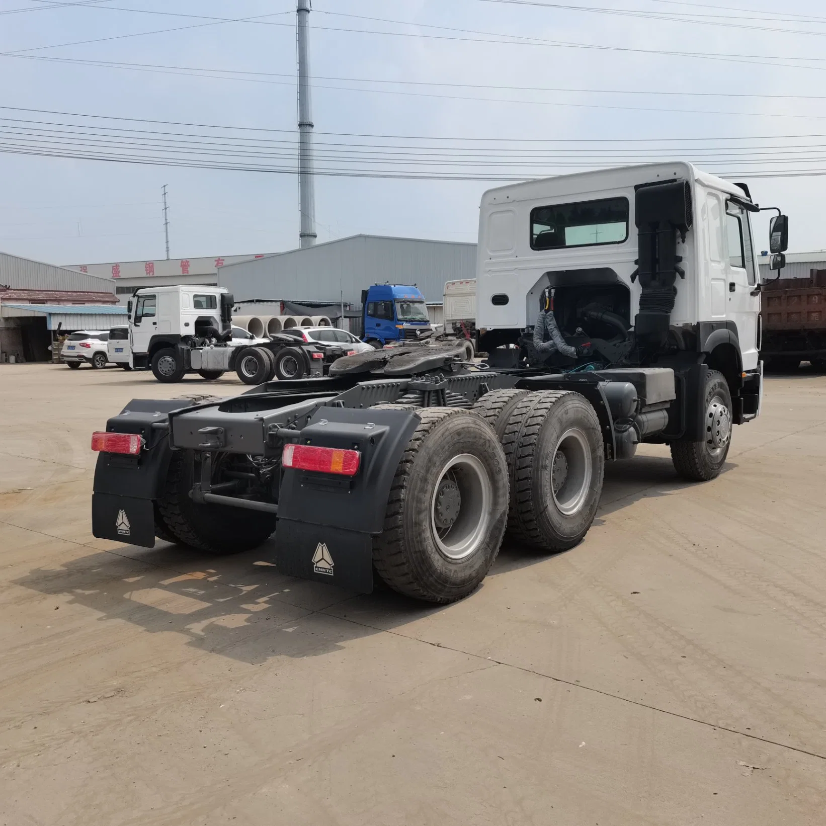 Tractor de segunda mano Sinotruk RHD/LHD camión HOWO