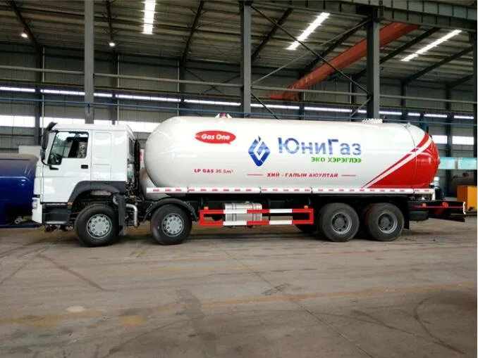 Large Gas Delivery Truck HOWO 8X4 15tons LPG Gas Haulage Tanker Truck for Mongolia