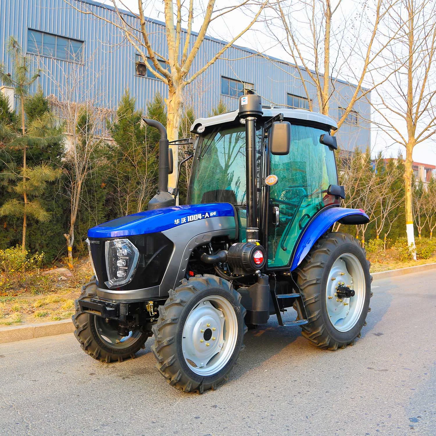 1004HP 4WD Wheeled Farming Tractors with Cab